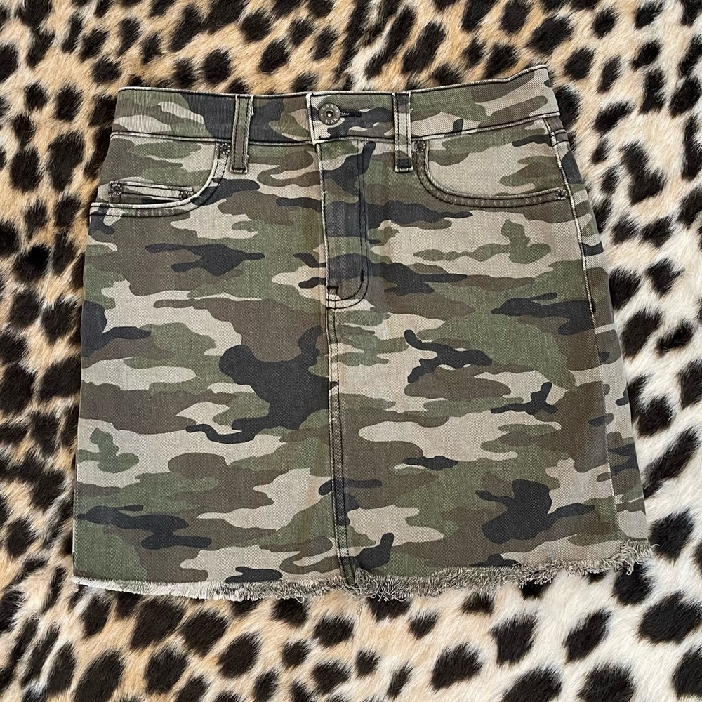 CARMAR denim army print skirt, high waisted